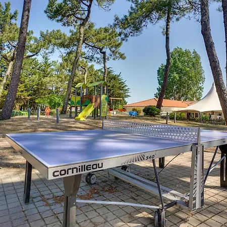 Awesome In * La Faute-sur-Mer